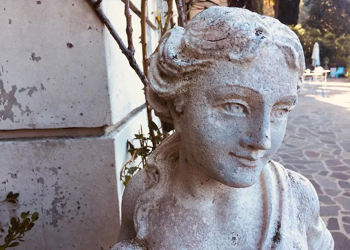 Beach hotel: Villa Varenna